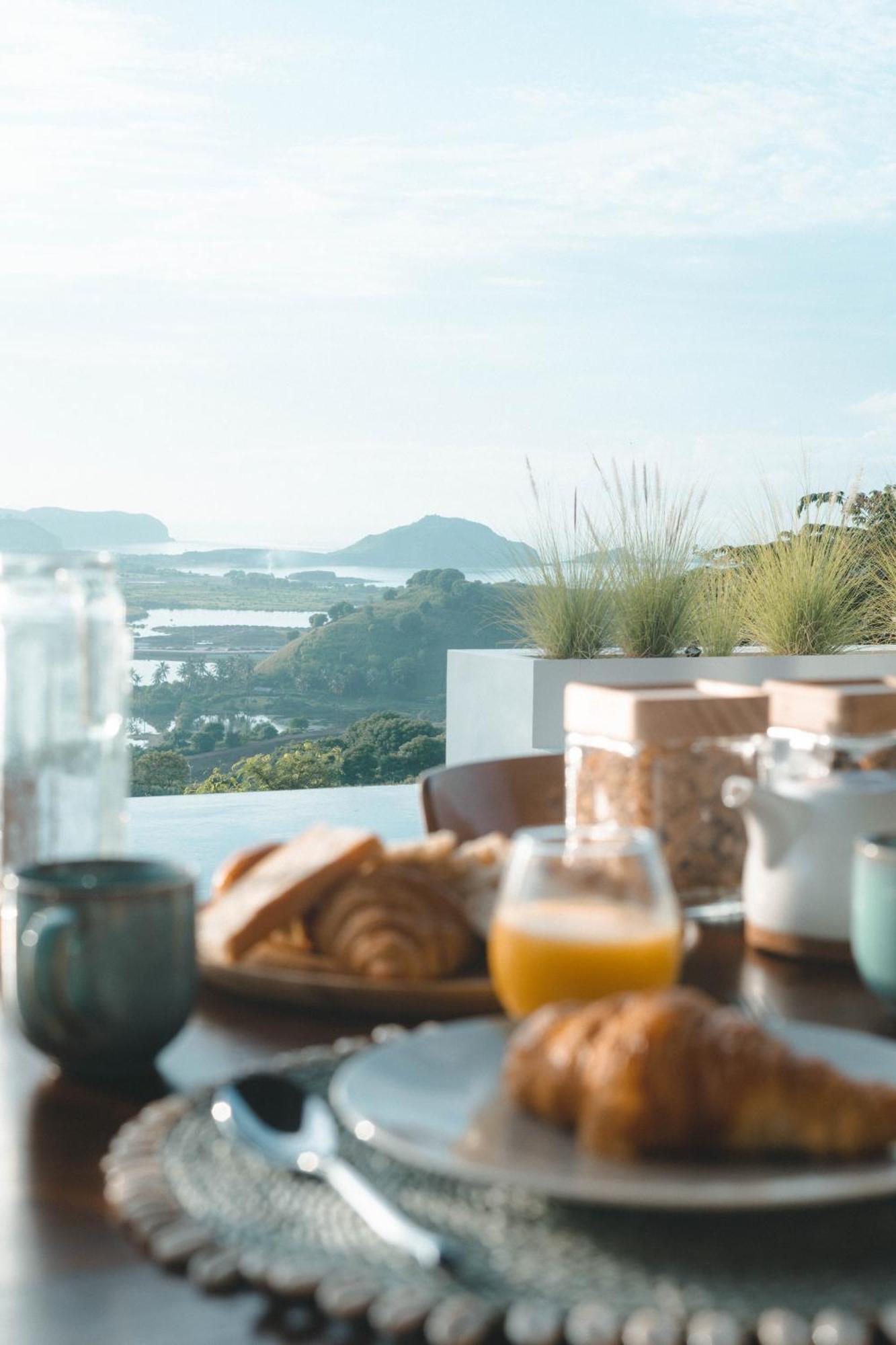Luxury Ocean View Villas With Private Cook And Free Gym Membership Kuta  Pokój zdjęcie